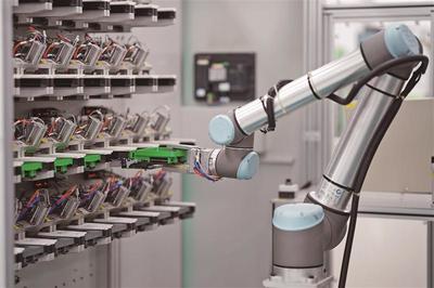 智改數(shù)轉(zhuǎn),無(wú)錫制造競(jìng)速新賽道 去年實(shí)施&ldquo;智改數(shù)轉(zhuǎn)&rdquo;項(xiàng)目4410個(gè)